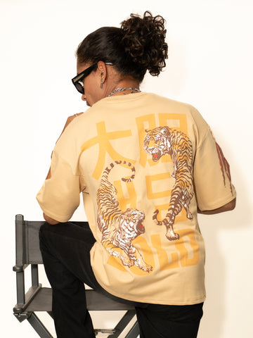 Jungle Fury — Oversized Unisex Tiger Clash T-Shirt
